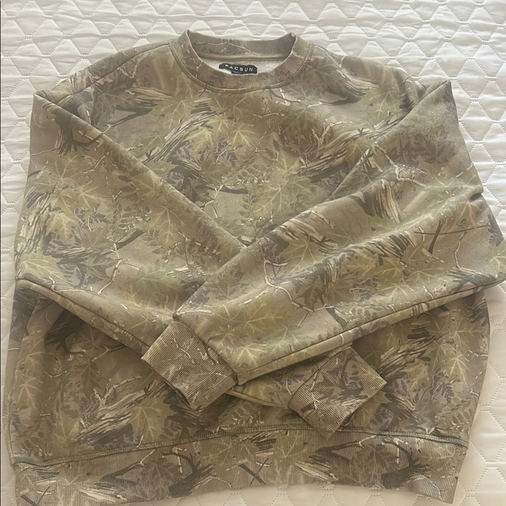 Pacsun Camouflage Sweater